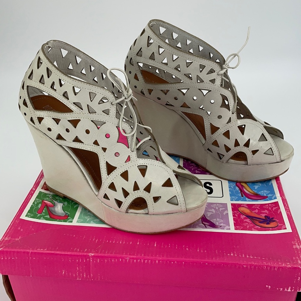 Nara Shoes Dea Wedge Lace Sandal Cali Nude Women’s 7